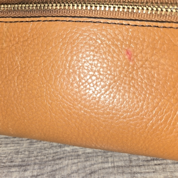 Fossil Women's Multicolor Leather Wallet - Picture 10 of 14